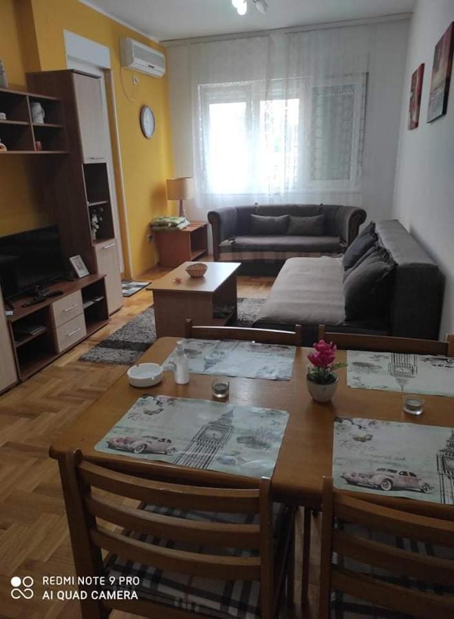 Apartman Marina Sa Garazom Novi Sad Luaran gambar